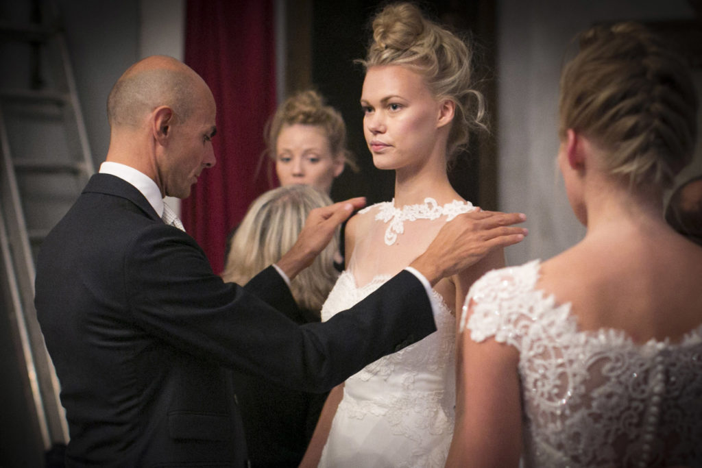 LE JARDIN SUSPENDU. A PALAZZO DURINI L'INCANTO DELLA NUOVA ENZO MICCIO BRIDAL COLLECTION