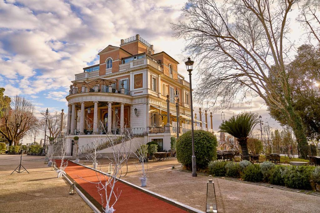 ARIA DI MATRIMONIO ALLA CASINA VALADIER